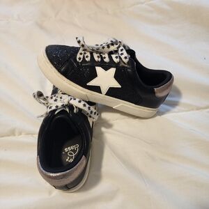 Buy 3, Get For $5 Girls Art Class Black Kaitlyn Court Lace Up Sneakers - Size 2